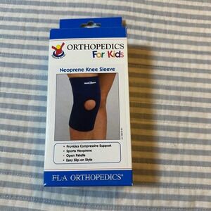 Orthopedic Kids Neoprene Knee Sleeve Open Patella Navy Blue PED/MD 37-373250